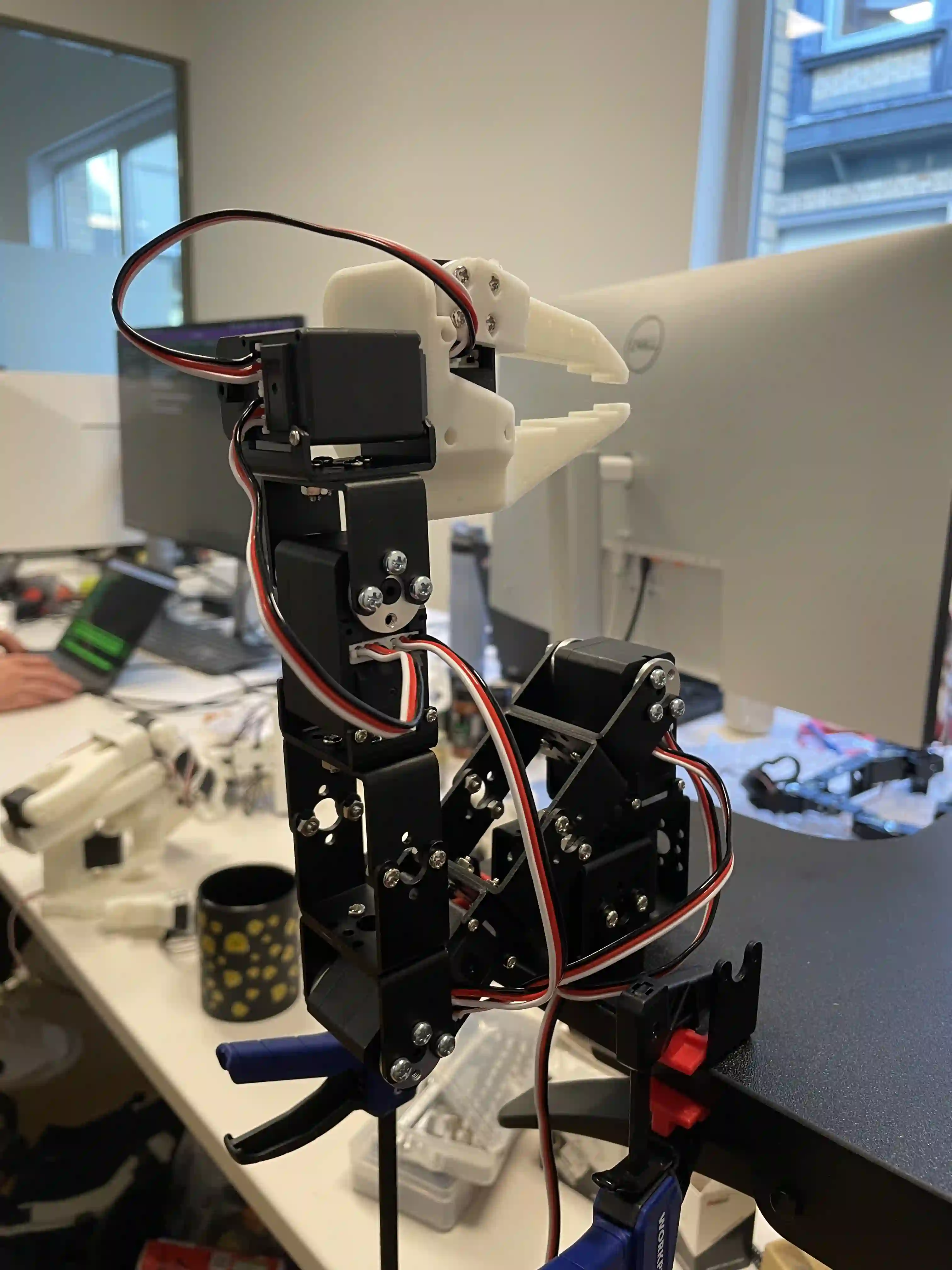 Moss v1 follower arm initial position Moss v1 follower arm initial position