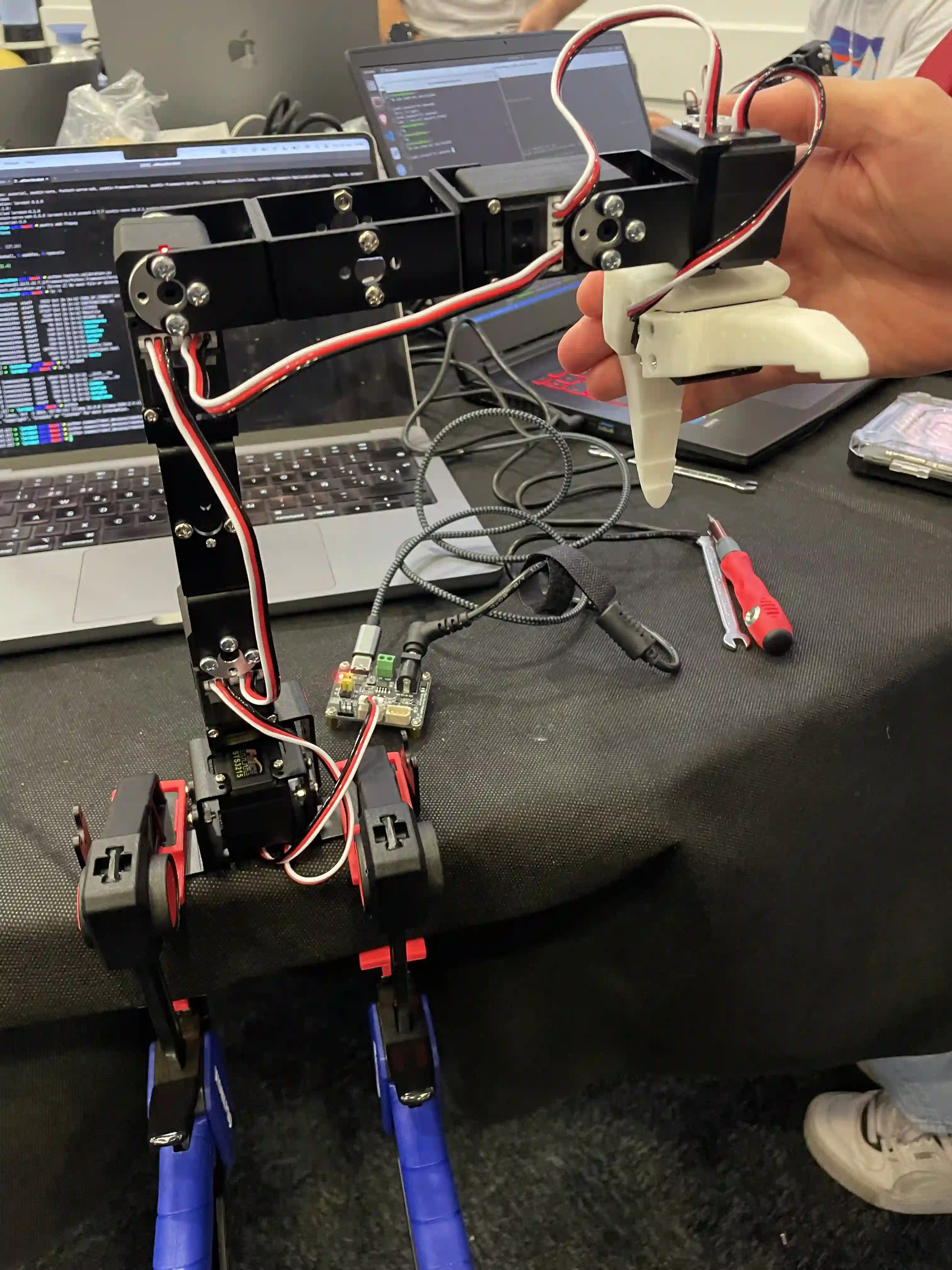 Moss v1 follower arm rotated position Moss v1 follower arm rotated position